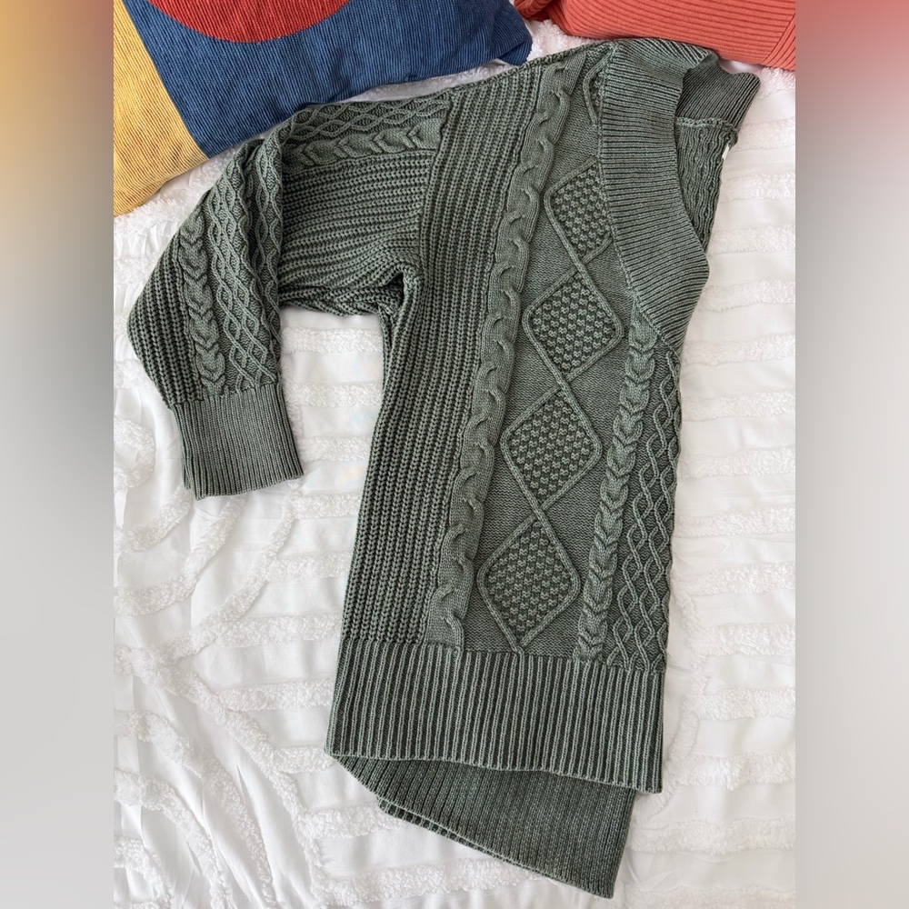 Aerie Sage V-Neck Cable Knit Sweater - Picture 7 of 7